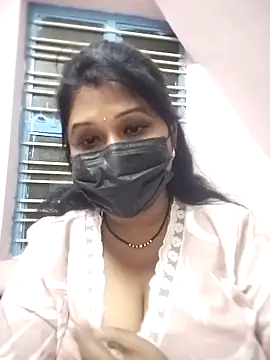 chaitara-reddy online show from 12-22-25, 04:40