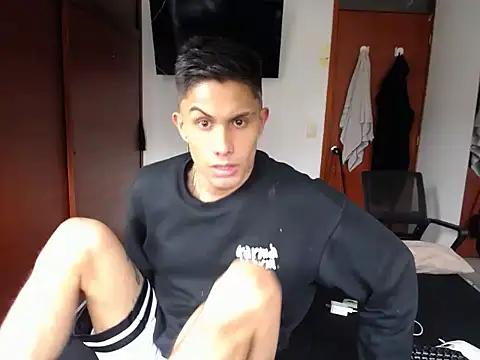 Manuel99boy online show from 09-27-25, 01:06