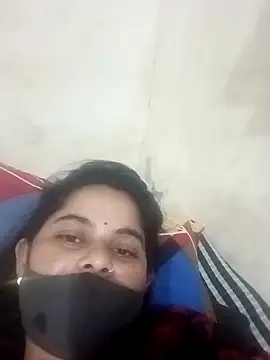 JULEE-740 online show from 10-28-25, 02:45