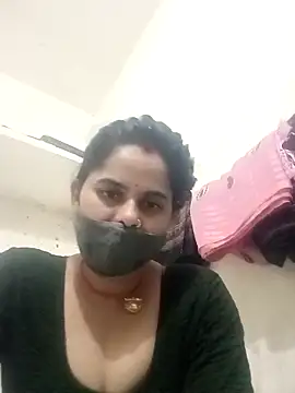 JULEE-740 online show from 10-30-25, 07:06