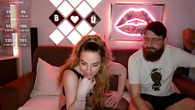 XBellaXundXUweX online show from 03-19-26, 09:15