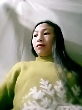 Snapshot of lucybaby00 chatting on 01-13-26, 09:19 lucybaby00 online show from 01-13-26, 09:19