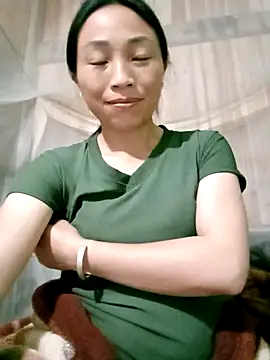 Snapshot of lucybaby00 chatting on 04-19-26, 10:38 lucybaby00 online show from 04-19-26, 10:38