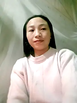 Snapshot of lucybaby00 chatting on 01-10-26, 10:49 lucybaby00 online show from 01-10-26, 10:49