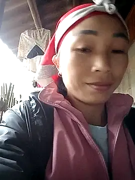 Snapshot of lucybaby00 chatting on 11-02-25, 08:30 lucybaby00 online show from 11-02-25, 08:30