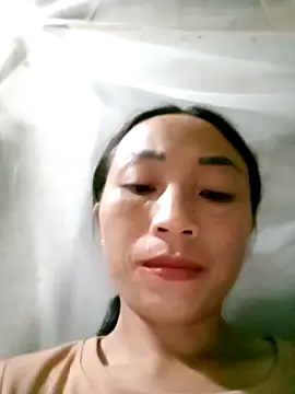 Snapshot of lucybaby00 chatting on 09-12-25, 02:50 lucybaby00 online show from 09-12-25, 02:50