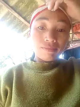 Snapshot of lucybaby00 chatting on 11-30-25, 03:51 lucybaby00 online show from 11-30-25, 03:51