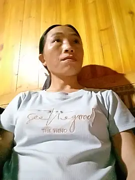 lucybaby00 online show from 07-25-26, 11:27