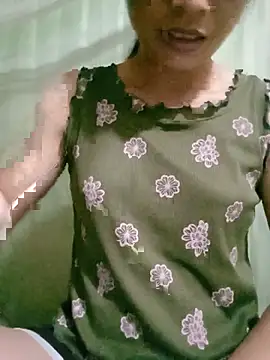 lucybaby00 online show from 07-04-26, 10:25