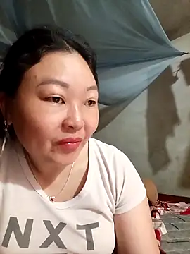 Snapshot of phunphun chatting on 03-19-26, 02:11 phunphun online show from 03-19-26, 02:11