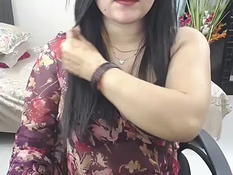 Snapshot of Ridiha_Pari chatting on 06-02-26, 05:13 Ridiha Pari online show from 06-02-26, 05:13