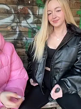 emilypeperoni online show from 02-07-26, 04:04