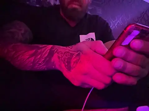 Snapshot of CoradoDe chatting on 04-11-26, 12:40 CoradoDe online show from 04-11-26, 12:40