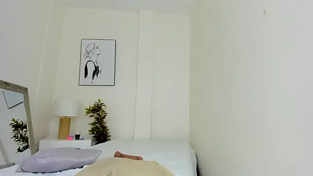 emy barnert online show from 10-23-25, 12:48