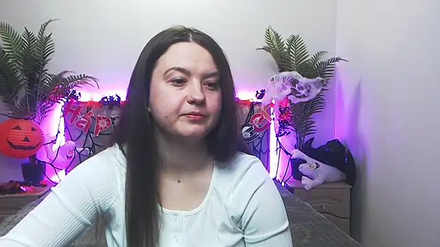 MavkaCute online show from 10-28-25, 07:13