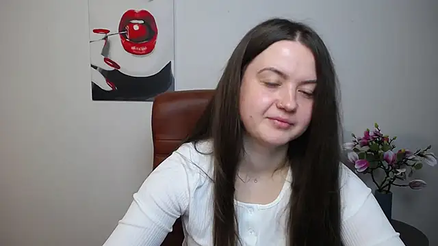 MavkaCute online show from 11-04-25, 07:17