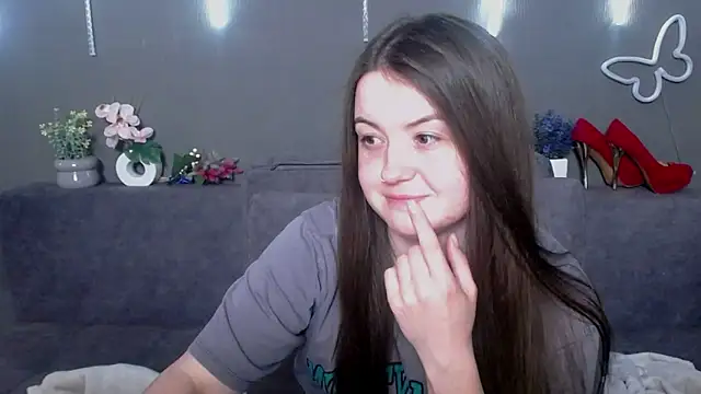 MavkaCute online show from 05-05-26, 06:11