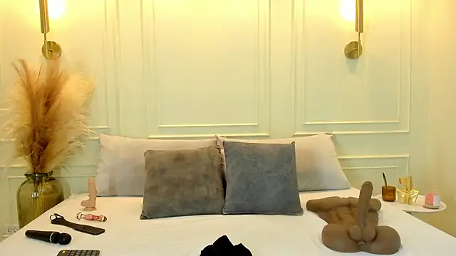 Snapshot of gabysanta_ chatting on 10-16-25, 01:08 gabysanta online show from 10-16-25, 01:08