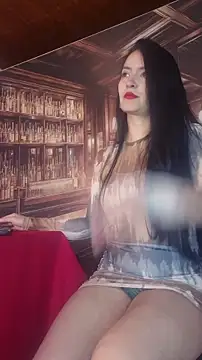 Snapshot of Aria_Bennett1 chatting on 09-29-25, 12:00 Aria Bennett1 online show from 09-29-25, 12:00