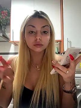 NoeliaGarcia17 online show from 10-11-25, 09:49