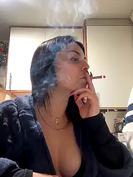 NoeliaGarcia17 online show from 12-20-25, 11:51