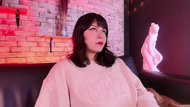 Snapshot of kitty_malach chatting on 02-21-26, 03:30 kitty malach online show from 02-21-26, 03:30