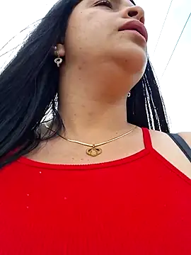 Snapshot of Eiimy_pretty chatting on 10-20-25, 08:31 Eiimy pretty online show from 10-20-25, 08:31