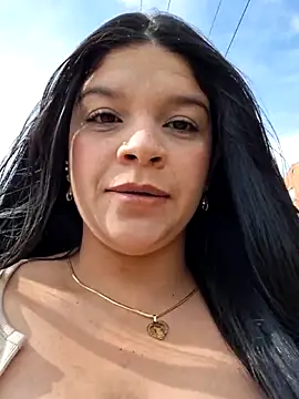 Eiimy pretty online show from 10-28-25, 07:46