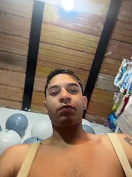 Angel latinboy online show from 03-05-26, 12:35