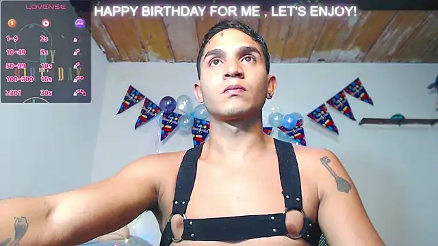 Angel latinboy online show from 03-24-26, 10:10