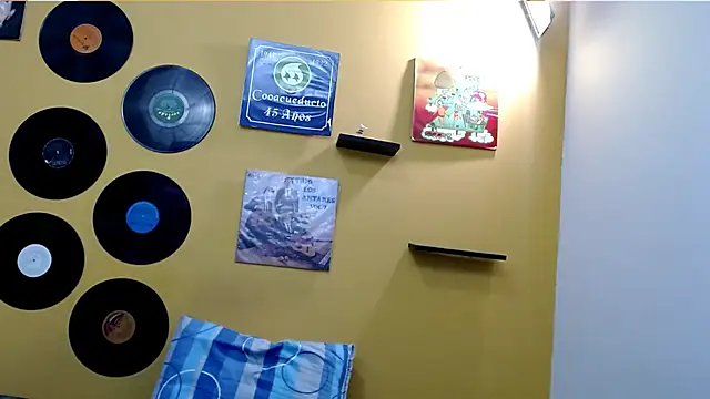 skinnyverus18 online show from 02-23-26, 07:14