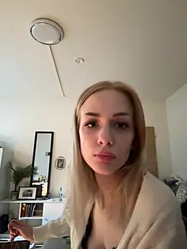 DaryaDoll online show from 02-14-26, 01:00