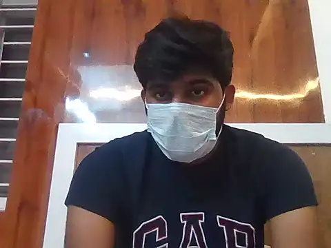 Snapshot of hotboy_hyd1 chatting on 10-05-25, 05:14 hotboy hyd1 online show from 10-05-25, 05:14