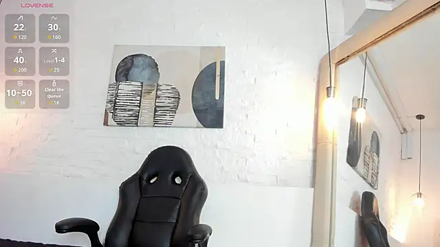 Sarah GothicGirl online show from 11-20-25, 07:36