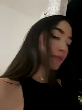 SaraWagner  online show from 12-15-25, 03:45