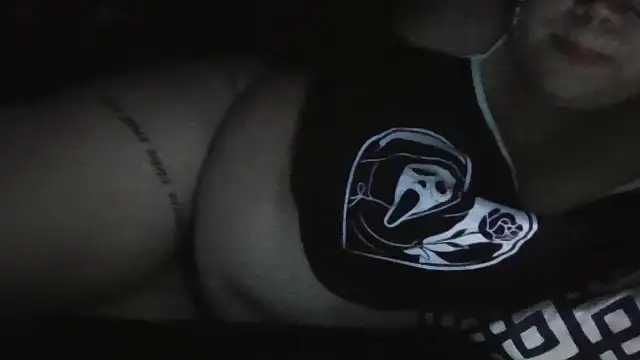 Snapshot of GoddessDess chatting on 09-14-25, 08:31 GoddessDess online show from 09-14-25, 08:31