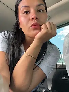 MacaW09 online show from 02-20-26, 04:20