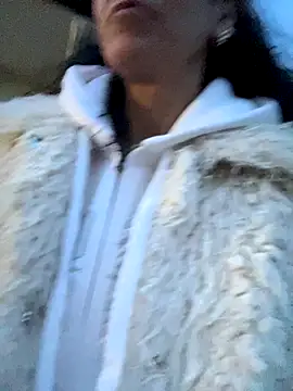 eddivad6974 online show from 12-22-25, 04:07