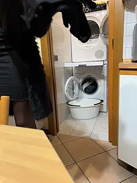 eddivad6974 online show from 11-08-25, 10:24