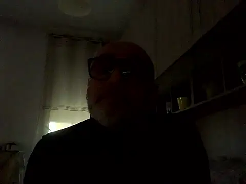 eddivad6974 online show from 01-07-26, 03:17