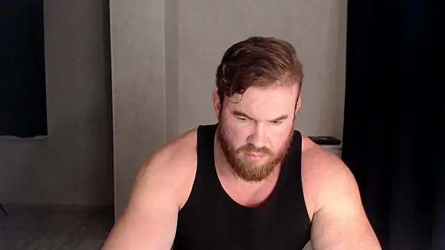 Snapshot of ThorHemsworthRU chatting on 10-21-25, 04:39 ThorHemsworthRU online show from 10-21-25, 04:39