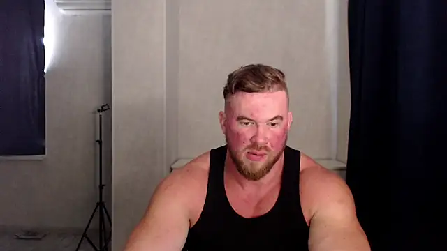 Snapshot of ThorHemsworthRU chatting on 09-26-25, 01:18 ThorHemsworthRU online show from 09-26-25, 01:18