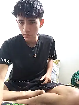 Snapshot of Ben_Rey chatting on 11-15-25, 02:21 Ben Rey online show from 11-15-25, 02:21