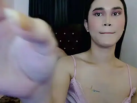 Snapshot of airyloove chatting on 09-13-25, 11:16 airyloove online show from 09-13-25, 11:16