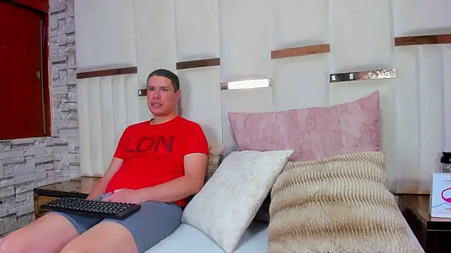 CandyandSteven online show from 01-11-26, 03:24