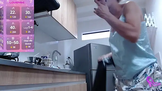 AllysonStonne online show from 10-24-25, 10:09