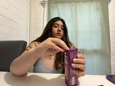 Tukatita69 online show from 10-22-25, 09:57