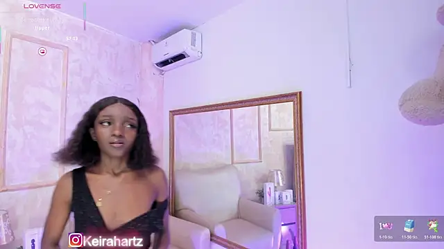 Keirahartz online show from 10-18-25, 03:41