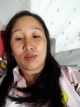 cute love00 online show from 02-19-26, 11:51