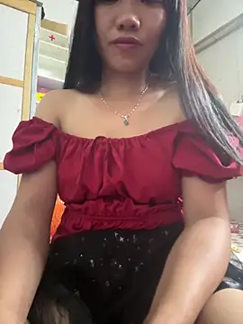 Snapshot of adbosa_00 chatting on 05-18-26, 09:41 adbosa 00 online show from 05-18-26, 09:41